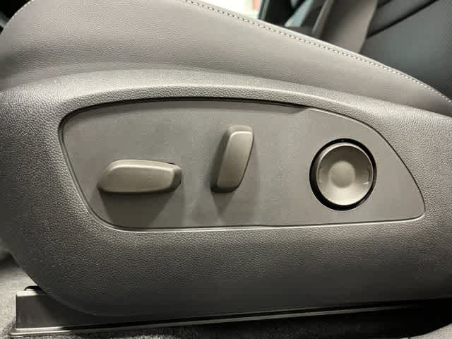 Thumbnail: 2026 Honda Prologue - 10