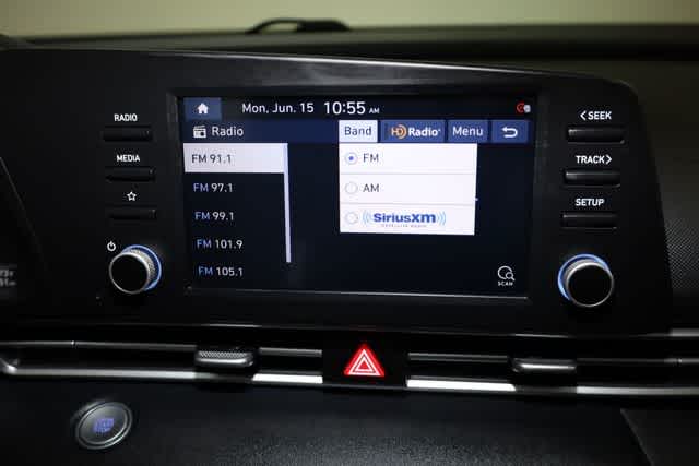 Thumbnail: 2021 Hyundai Elantra - 25