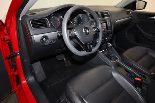 Thumbnail: 2018 Volkswagen Jetta - 14