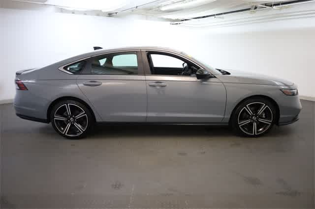 2023 Honda Accord Sport 9