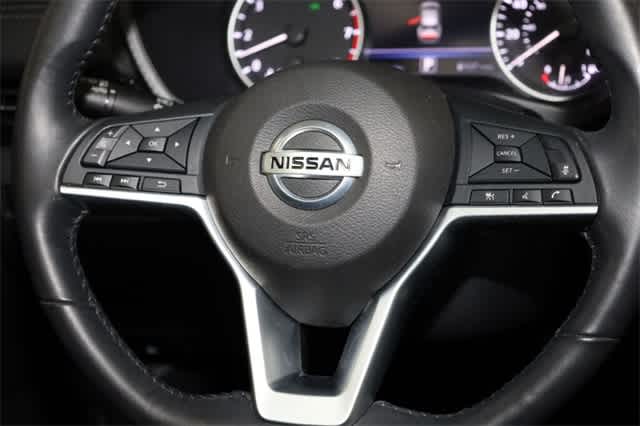 Thumbnail: 2020 Nissan Sentra - 31