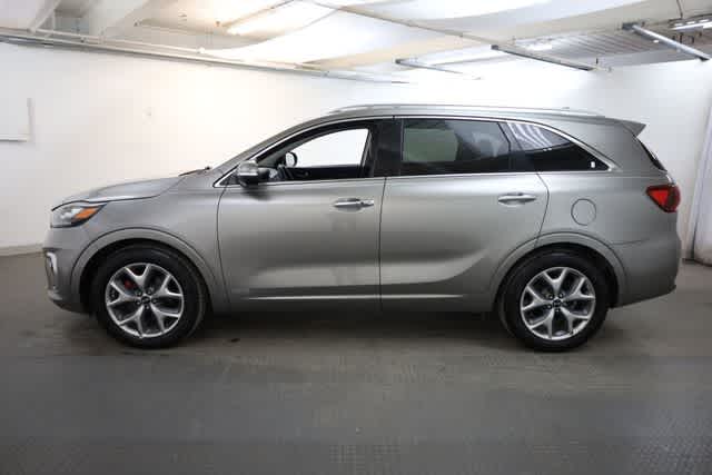 Thumbnail: 2019 Kia Sorento - 3