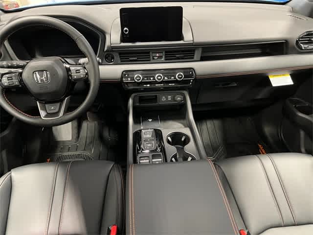 Thumbnail: 2025 Honda Pilot - 15