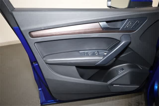 Thumbnail: 2021 Audi Q5 - 13