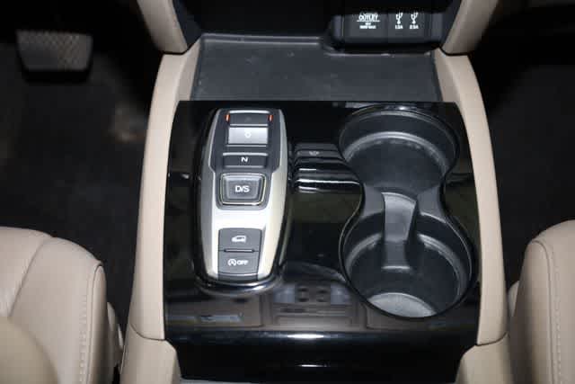 Thumbnail: 2016 Honda Pilot - 32