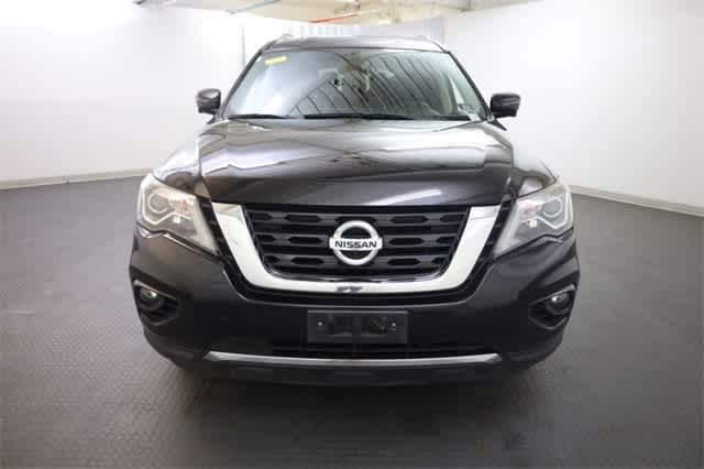 Thumbnail: 2017 Nissan Pathfinder - 12