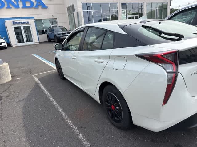 Thumbnail: 2016 Toyota Prius - 7