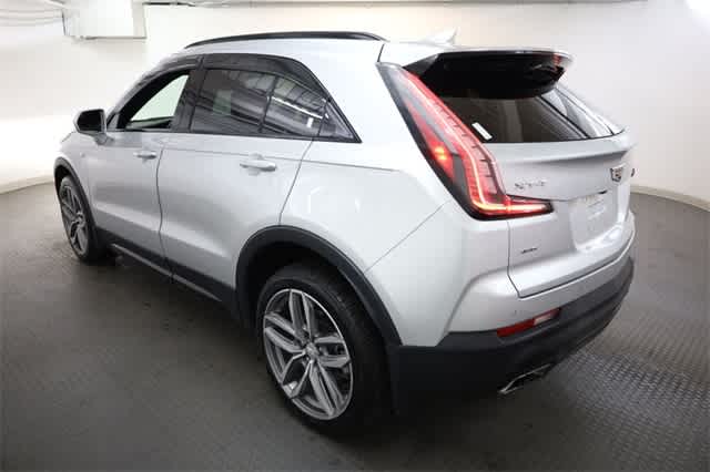 Thumbnail: 2020 Cadillac XT4 - 4