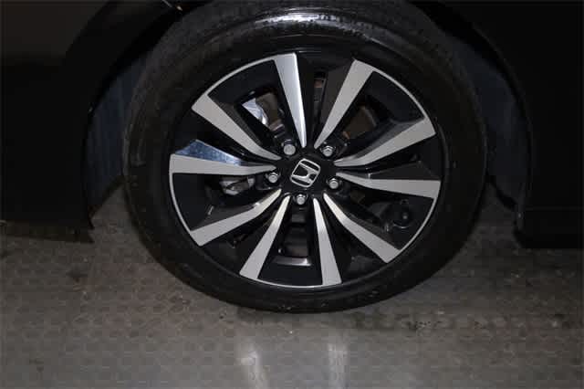 Thumbnail: 2023 Honda Civic - 39