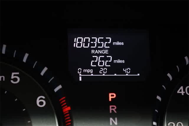 Thumbnail: 2011 Honda Odyssey - 25