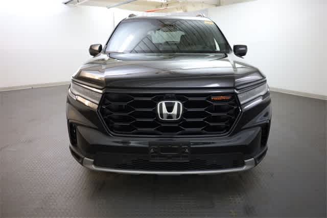 Thumbnail: 2023 Honda Pilot - 12