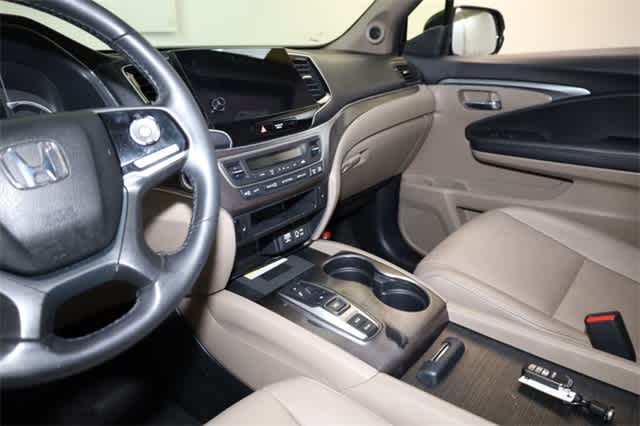 Thumbnail: 2022 Honda Pilot - 24