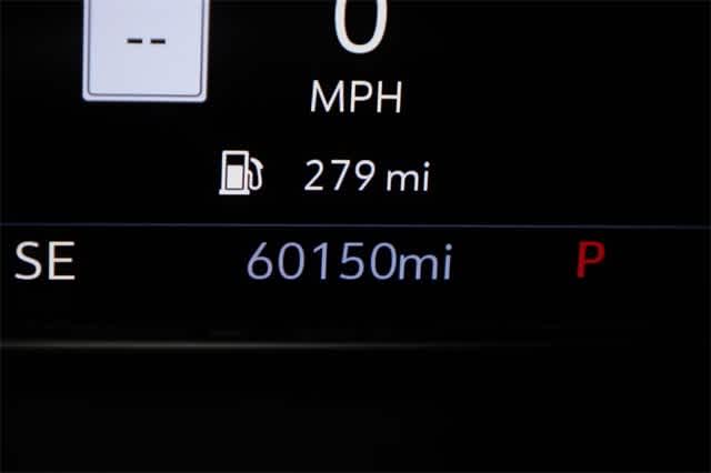 Thumbnail: 2021 GMC Yukon XL - 26