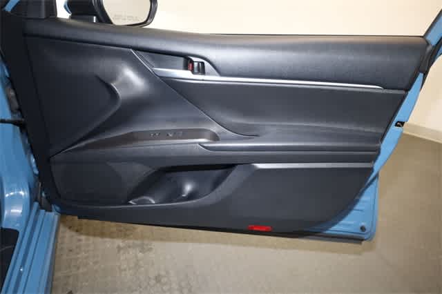 Thumbnail: 2023 Toyota Camry - 22