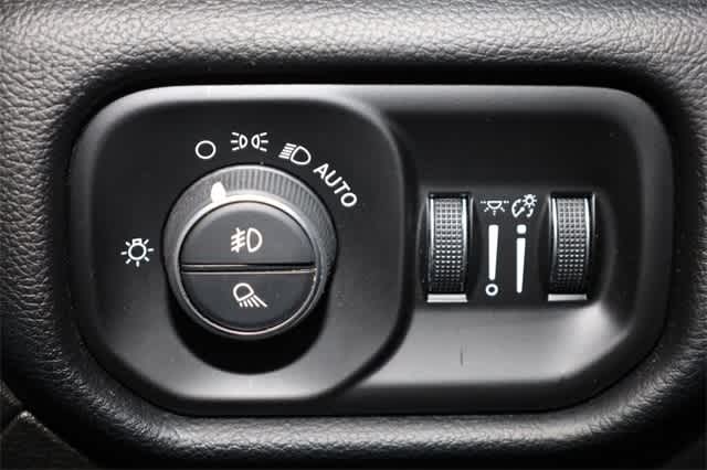 Thumbnail: 2019 RAM 1500 - 26