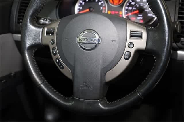 Thumbnail: 2012 Nissan Sentra - 28