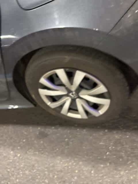 Thumbnail: 2024 Honda Civic - 24