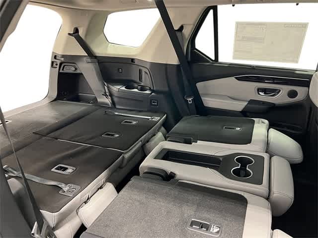 Thumbnail: 2025 Honda Pilot - 35
