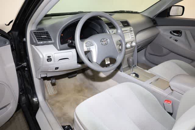 Thumbnail: 2011 Toyota Camry - 14