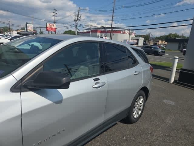 Thumbnail: 2019 Chevrolet Equinox - 3