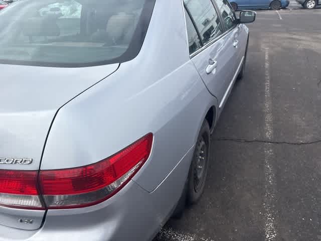 Thumbnail: 2004 Honda Accord - 14