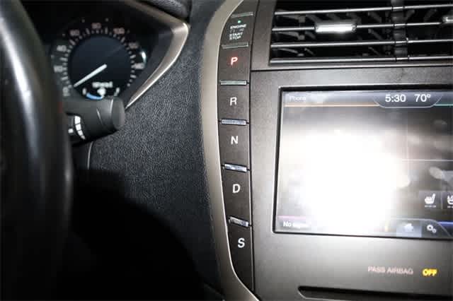 Thumbnail: 2016 Lincoln MKZ - 31