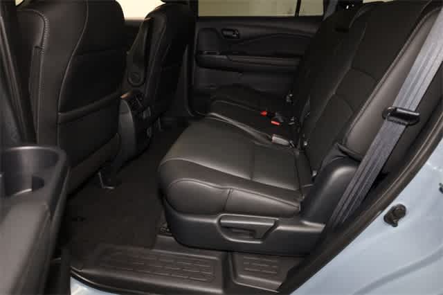 Thumbnail: 2023 Honda Passport - 21