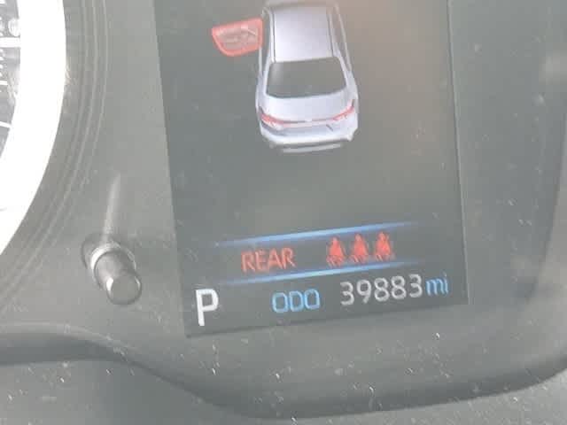Thumbnail: 2021 Toyota Corolla - 24