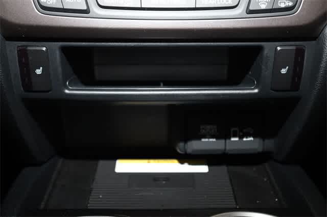 Thumbnail: 2022 Honda Pilot - 32