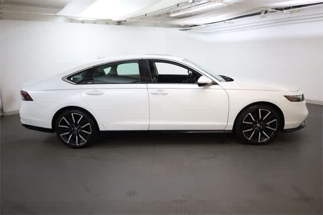 Thumbnail: 2024 Honda Accord - 9