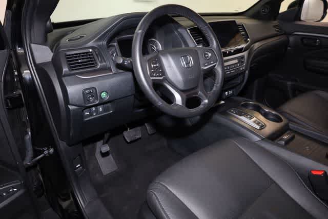 Thumbnail: 2023 Honda Passport - 14