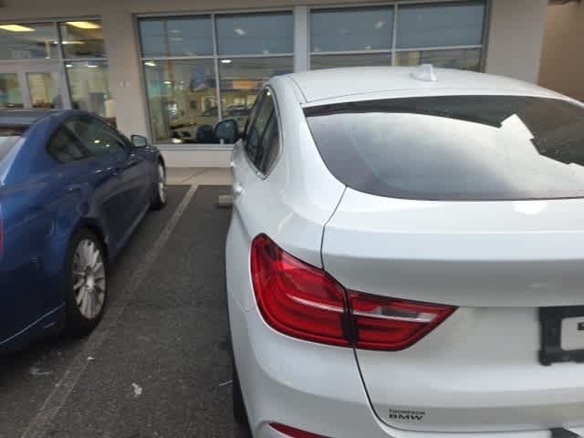 Thumbnail: 2018 BMW X4 - 10
