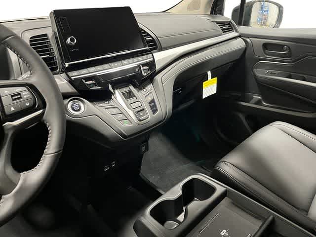Thumbnail: 2026 Honda Odyssey - 17