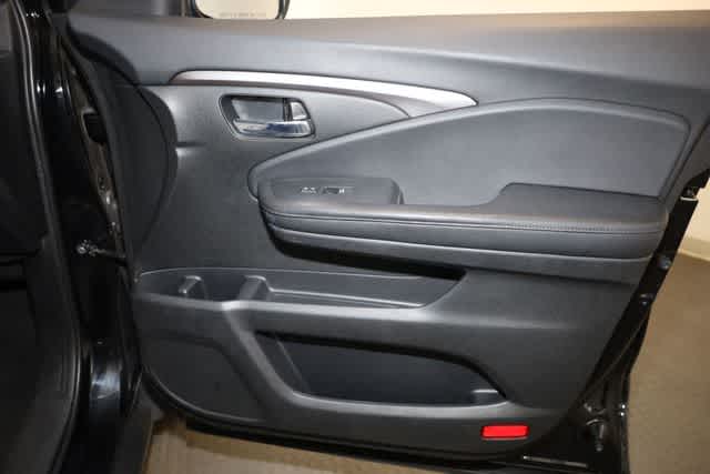 Thumbnail: 2019 Honda Passport - 34