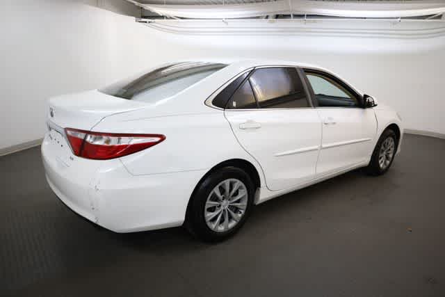 Thumbnail: 2017 Toyota Camry - 7
