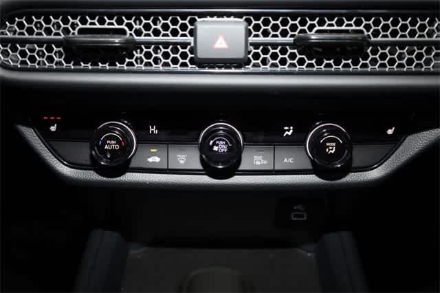 Thumbnail: 2025 Honda HR-V - 27