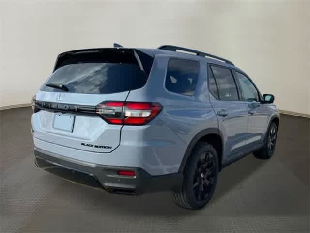 Thumbnail: 2026 Honda Pilot - 5