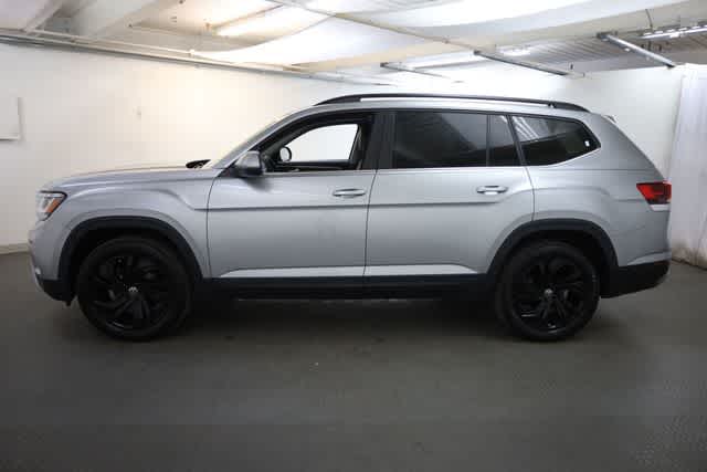 Thumbnail: 2022 Volkswagen Atlas - 3