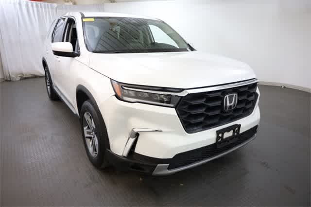 Thumbnail: 2023 Honda Pilot - 11