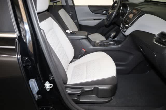 Thumbnail: 2022 Chevrolet Equinox - 34