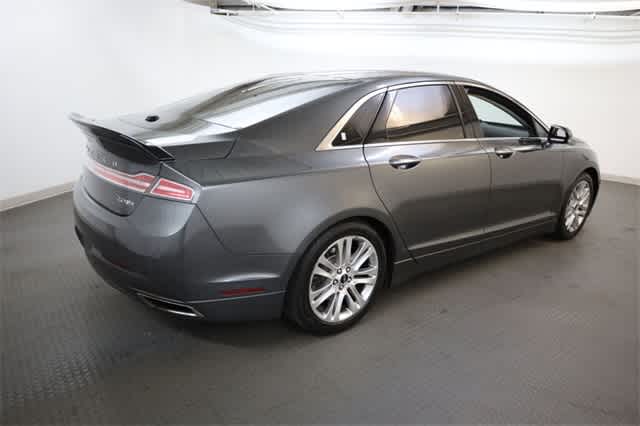 Thumbnail: 2016 Lincoln MKZ - 8