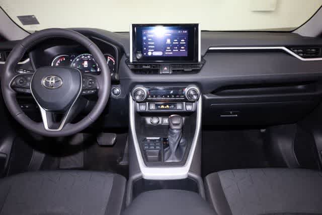 Thumbnail: 2023 Toyota RAV4 - 23