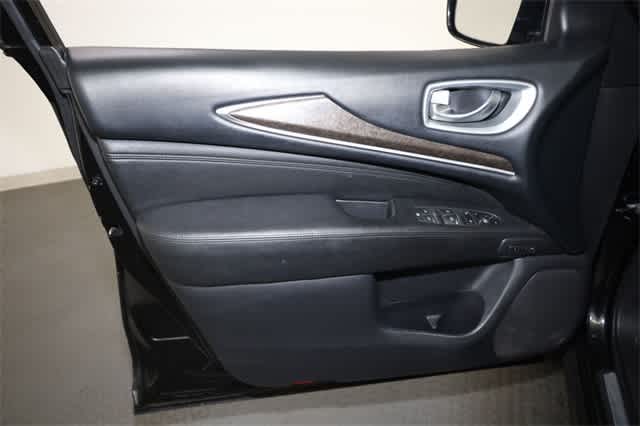 Thumbnail: 2015 INFINITI QX60 - 13