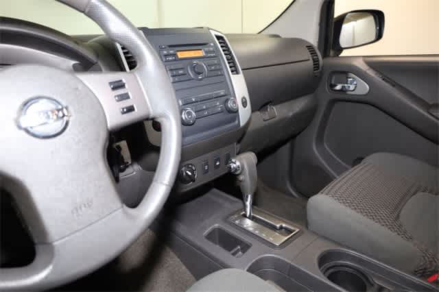 Thumbnail: 2010 Nissan Frontier - 23