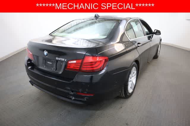 Thumbnail: 2011 BMW 5 Series - 7