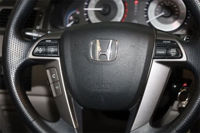 Thumbnail: 2013 Honda Odyssey - 32