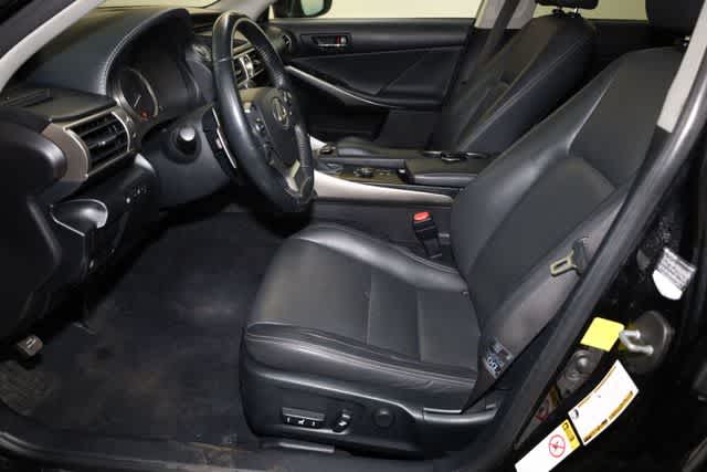 Thumbnail: 2014 Lexus IS - 15