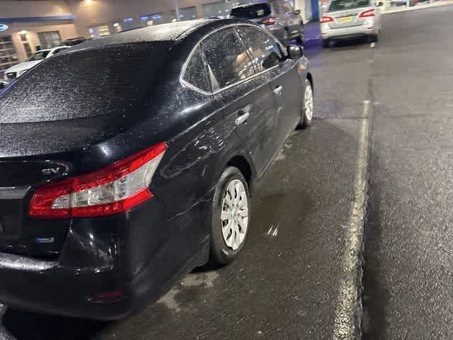 Thumbnail: 2014 Nissan Sentra - 10