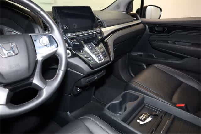 Thumbnail: 2023 Honda Odyssey - 24