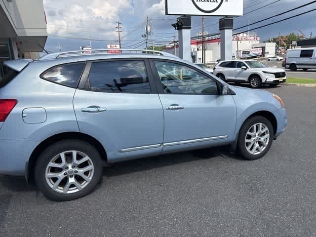 Thumbnail: 2013 Nissan Rogue - 11